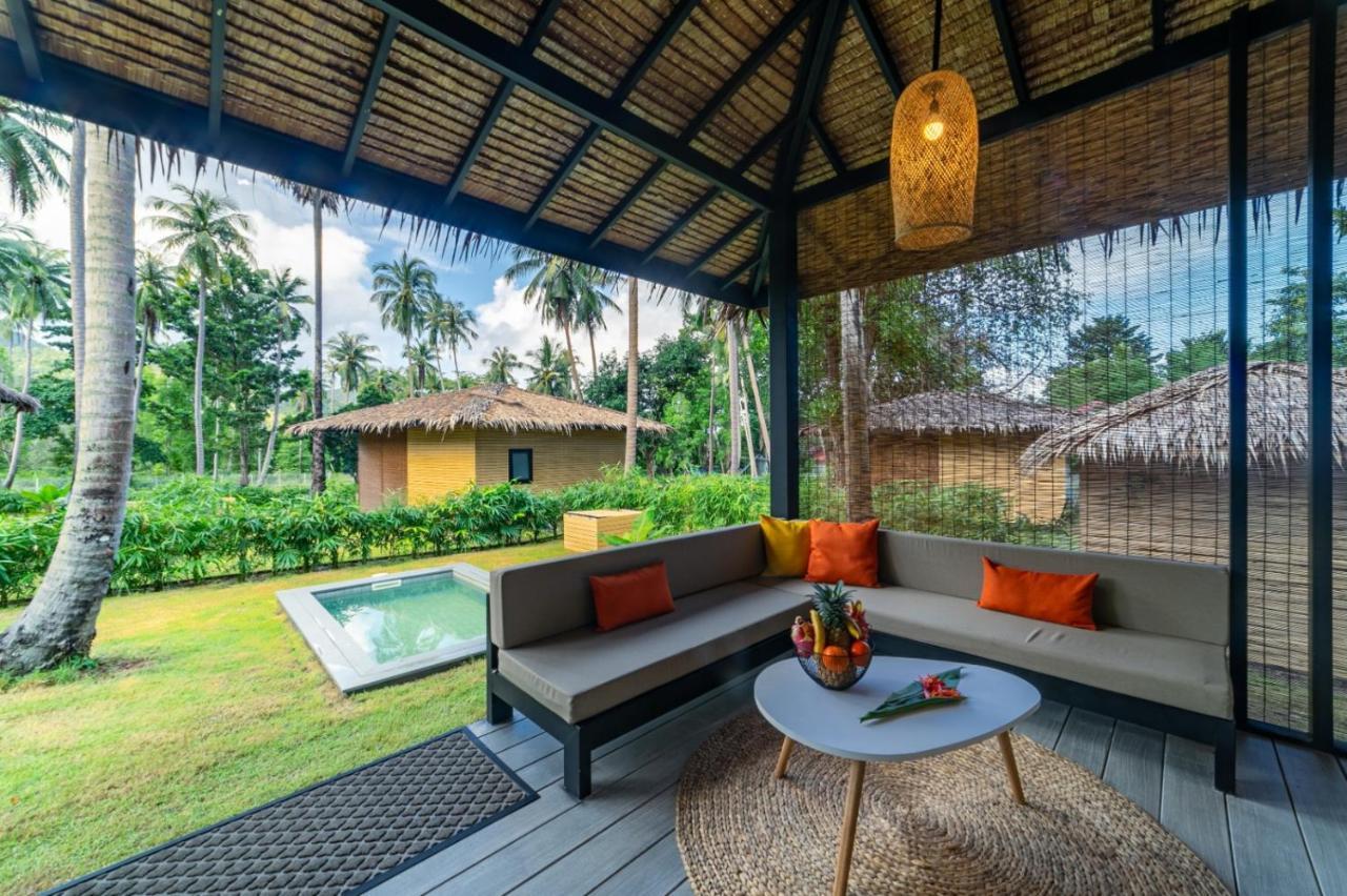 Suan Residence - Exotic And Contemporary Bungalows With Private Pool Чалоклам Экстерьер фото